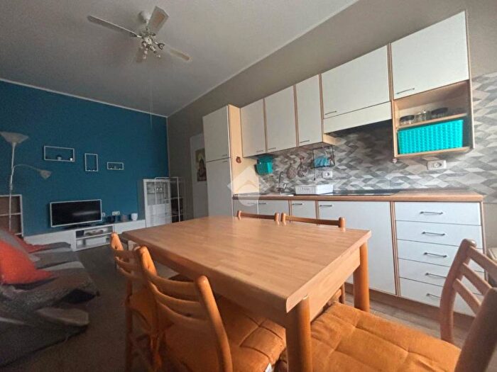 Appartamento bilocale in affitto in Via brichetti, Stazione Ticinello, Pavia