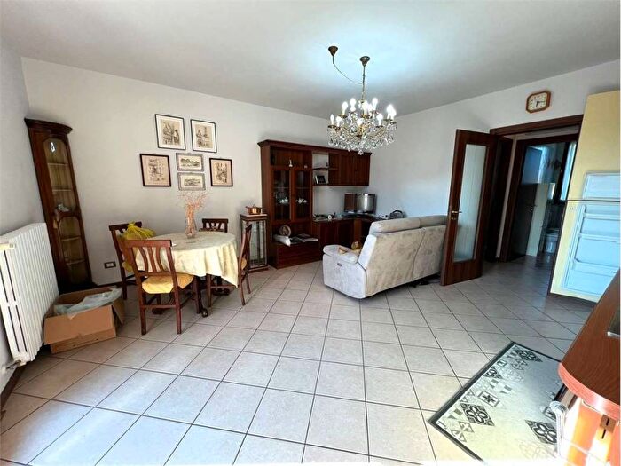 Appartamento trilocale in affitto in Sant'antonio, Porto Mantovano