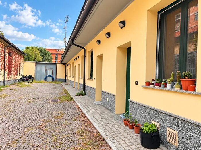 Appartamento bilocale in vendita in Via dei Missaglia, Milano