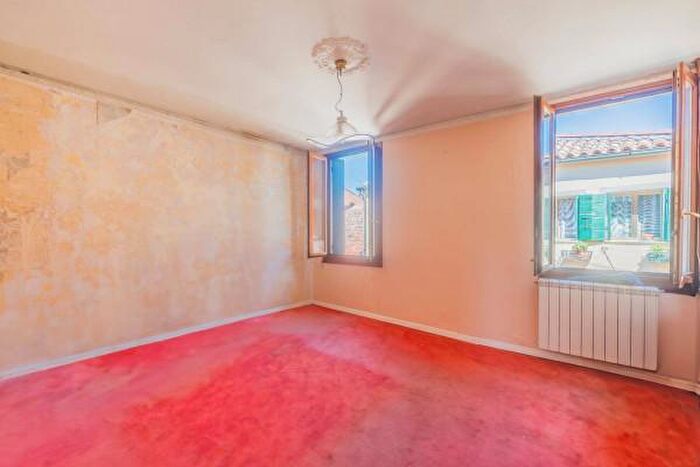 Appartamento quadrilocale in vendita in Calle Caparozzola, Venezia