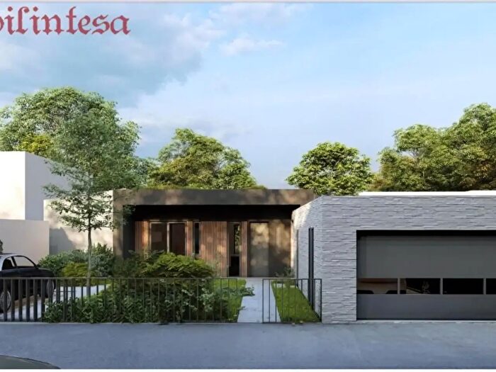 Casa quadrilocale in vendita in Via Viotti, Monza