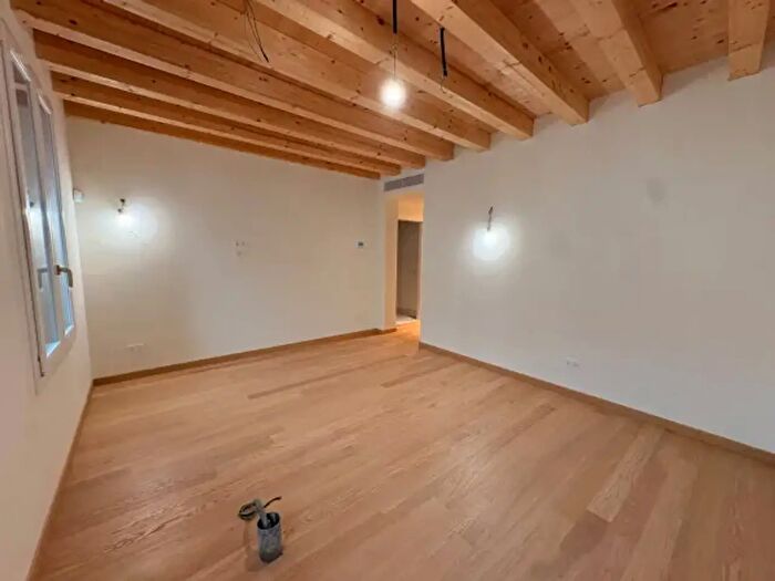Appartamento con 6 locali in vendita in Via San Giovanni di Verdara, Padova