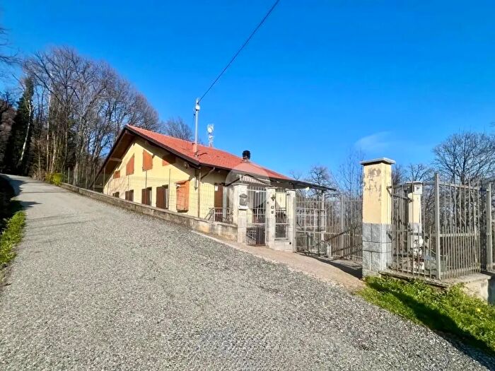 Casa con 5 locali in vendita in Case Carot, Corio