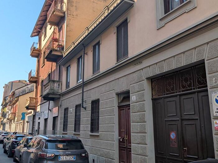 Appartamento trilocale in affitto in Via Prali, Cenisia, Torino