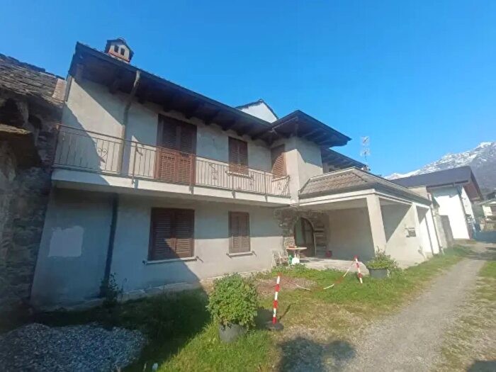 Case in Vendita e in Affitto - 2