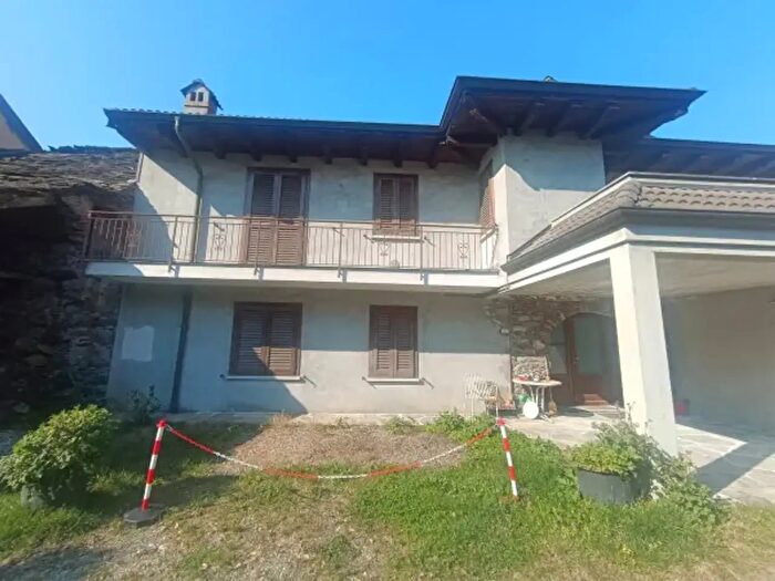 Casa trilocale in vendita in Via Andrea Oliva, Ornavasso