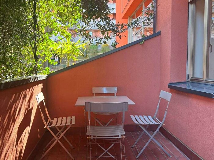 Appartamento bilocale in affitto in via Montello, Como Sole, Como