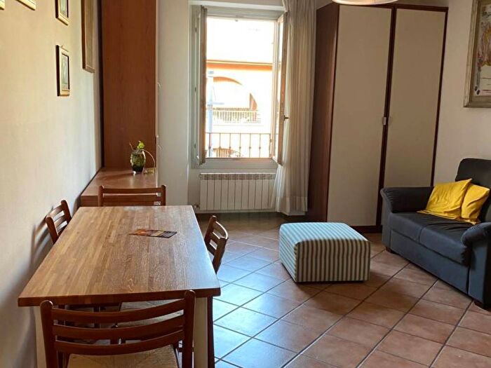 Appartamento bilocale in affitto in Via Alessandro Volta, Cesano Maderno