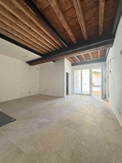 Appartamento trilocale in vendita in Via Bartolomeo Colleoni, Romano Di Lombardia