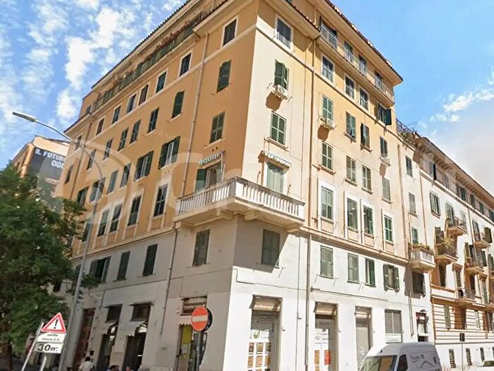 Appartamento monolocale in affitto in Via Britannia, Roma