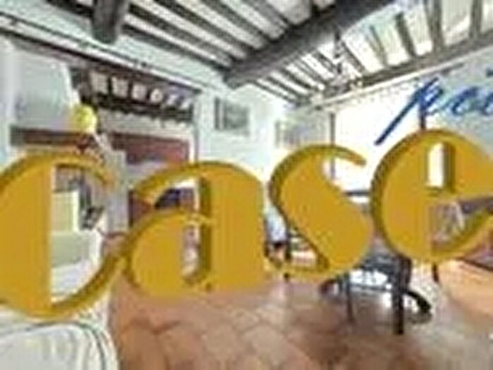 Casa con 6 locali in vendita in Camaiore