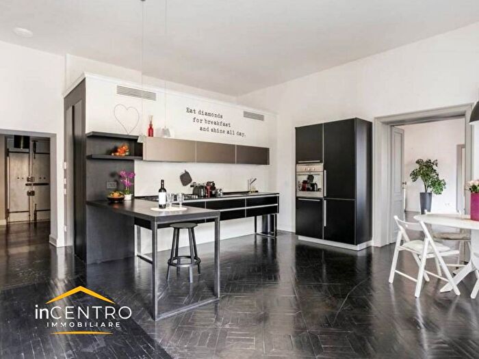 Appartamento trilocale in affitto in Via della Pigna, Pantheon, Roma
