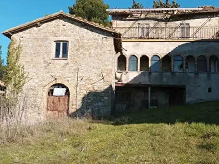 Casa con 6 locali in vendita in Località Santa Margherita Campagna, Assisi