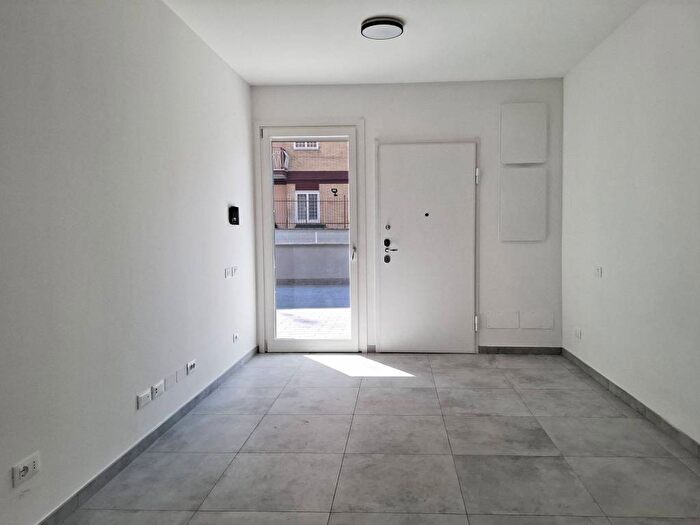 Appartamento bilocale in affitto in Via Giovanni Vittorio Englen, Aurelio Val Cannuta, Roma