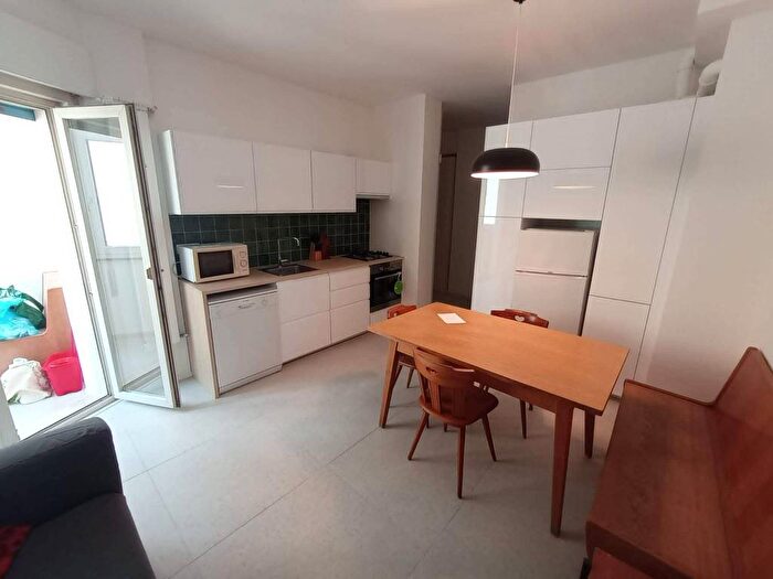 Appartamento con 5 locali in affitto in Piazza Mazzini, Gries San Quirino, Bolzano