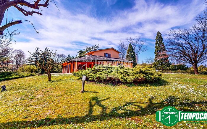 Casa con 7 locali in vendita in Lu e Cuccaro Monferrato