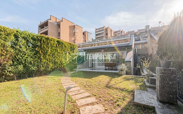 Case in Vendita e in Affitto - 2