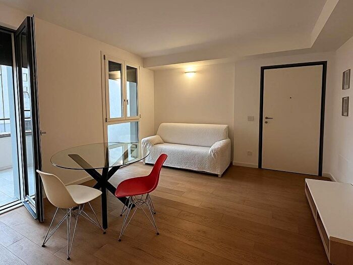 Appartamento bilocale in affitto in Via Vivarini, Pezzotti Meda, Milano