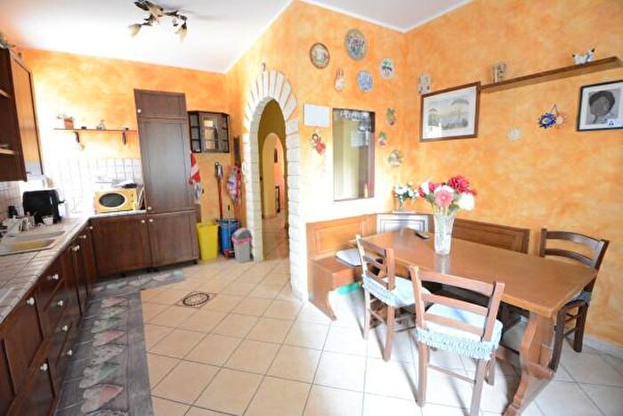Casa con 5 locali in vendita in Via Maggio, Cavenago Di Brianza