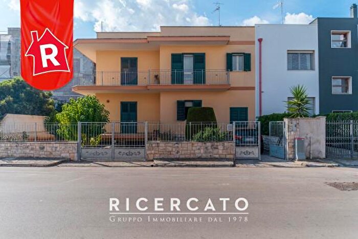 Casa con 6 locali in vendita in Via Oronzo Cosi, Lecce