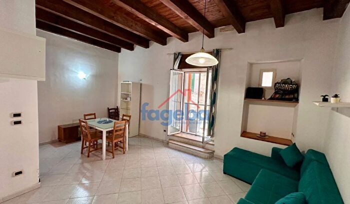 Appartamento bilocale in vendita in Via Accetta, Trani