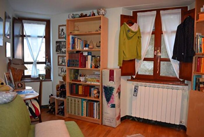 Appartamento quadrilocale in vendita in Via Scalette SNC, Seravezza