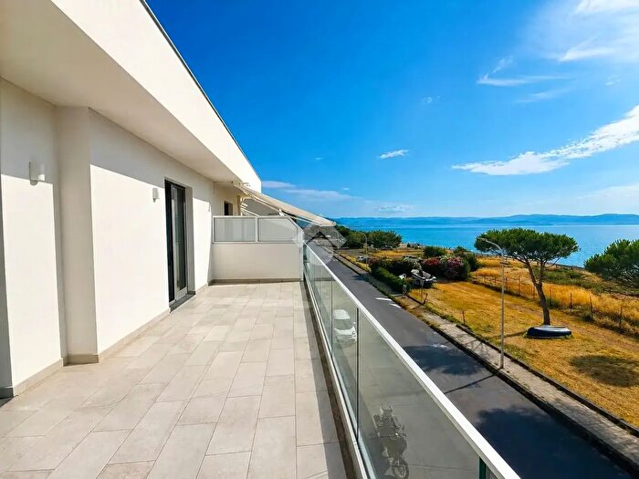 Appartamento trilocale in affitto in Via del Marinaio d'Italia, Milazzo