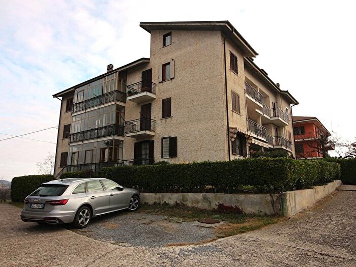 Appartamento quadrilocale in affitto in Via Roma, Centro, Murazzano