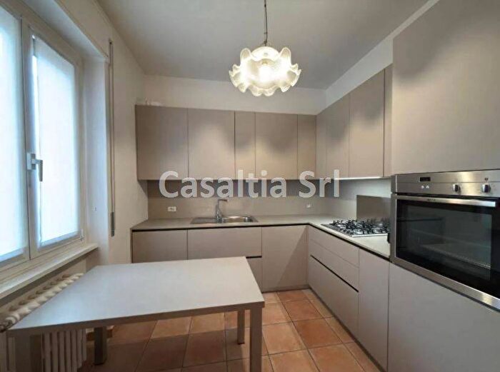 Appartamento trilocale in affitto in via guglielmo silva, Monte Rosa Lotto, Milano