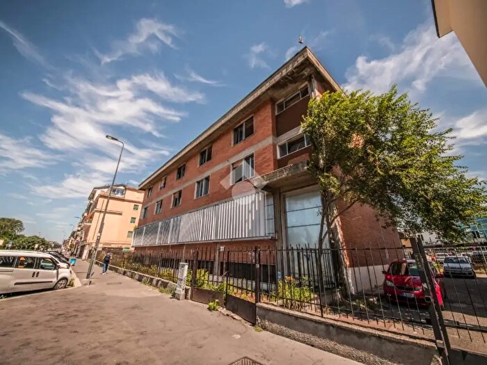Casa monolocale in vendita in Via Giovanni Battista Cassinis, Milano