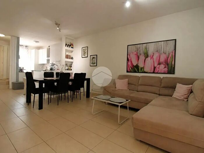 Casa trilocale in vendita in Via Guglielmo Marconi, Romano Di Lombardia