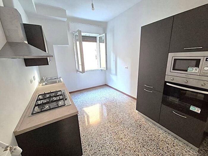 Appartamento trilocale in affitto in Via Paride Pasquali, Saragozza fuori Porta, Bologna