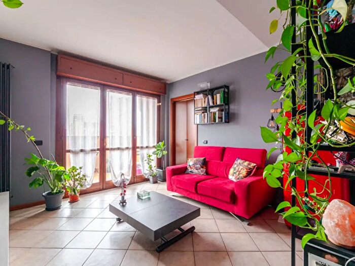 Appartamento bilocale in vendita in Via Gastone da Foix, Milano