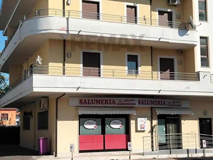 Appartamento con 6 locali in vendita in San Giovanni Teatino