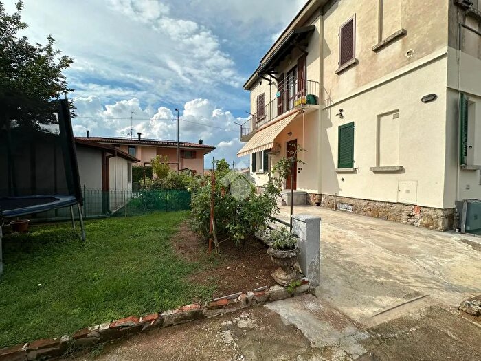 Appartamento trilocale in vendita in Via Fratelli Marzoli, Palazzolo SullOglio