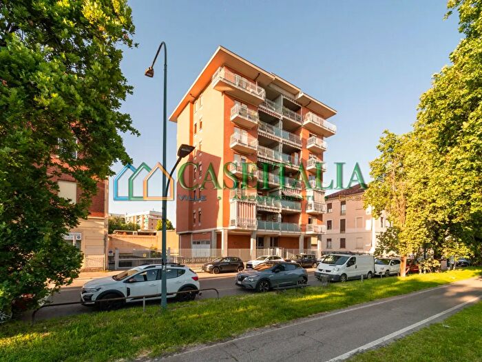 Appartamento quadrilocale in vendita in Corso Carlo E nello Rosselli, Torino