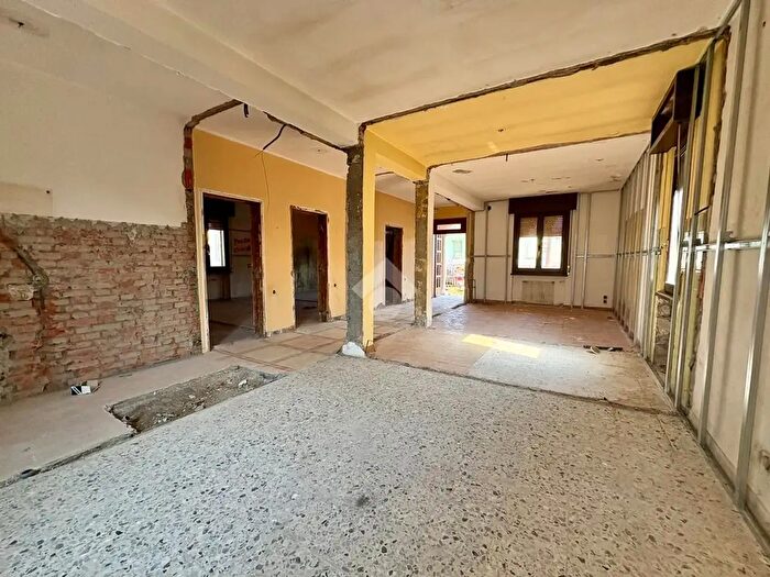 Appartamento quadrilocale in vendita in Via T l Cazzamalli, Capergnanica
