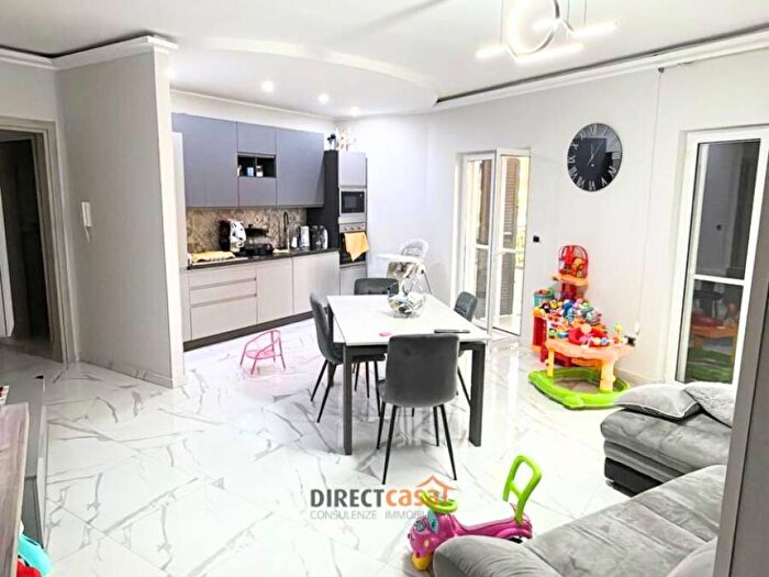 Appartamento trilocale in affitto in Via Madonnella, Centro, Acerra