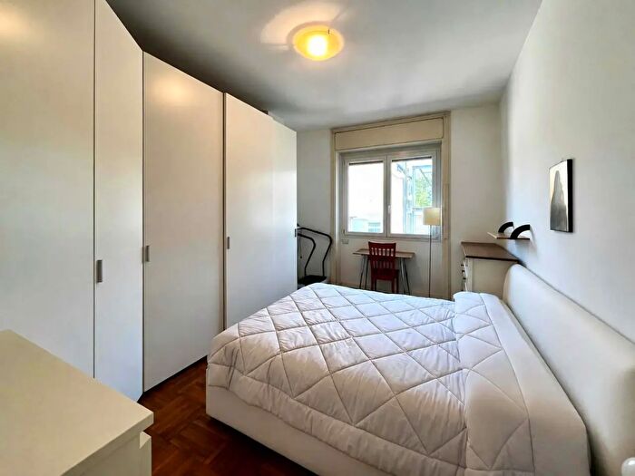 Appartamento monolocale in affitto in Viale Corsica, Milano
