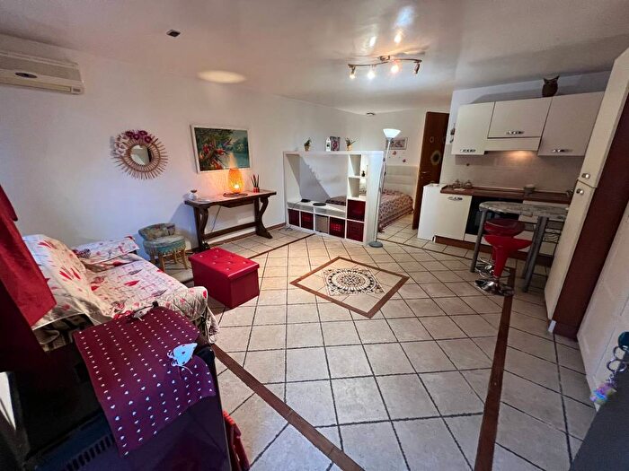 Appartamento monolocale in affitto in Via Francesco da Barberino, Bufalotta, Roma