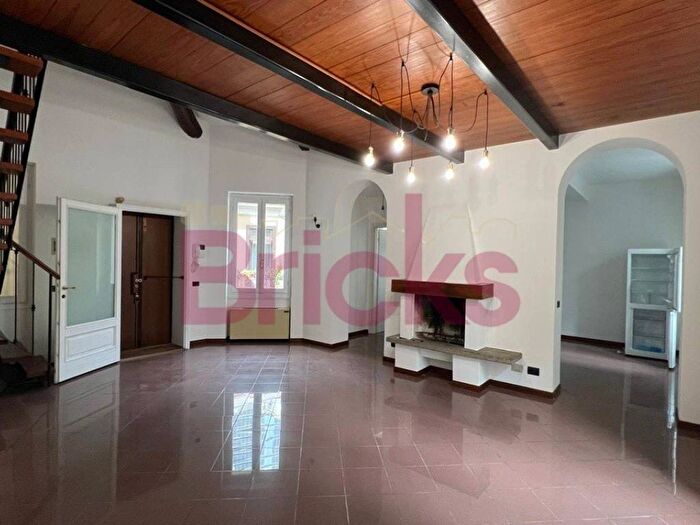 Appartamento bilocale in affitto in Via Gustavo Fara, Centrale, Milano