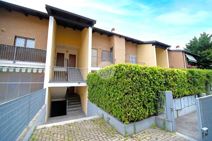 Appartamento bilocale in vendita in Corso Re Arduino, Rivarolo Canavese