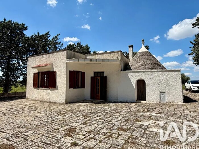 Casa con 6 locali in vendita in Strada Fasola, Cisternino