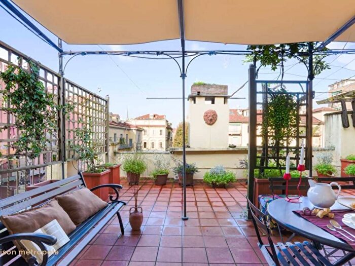 Appartamento trilocale in affitto in Via Giuseppe Mazzini, Via della Rocca, Torino
