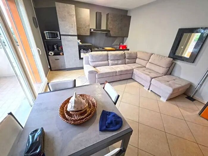 Appartamento trilocale in vendita in BellariaIgea Marina