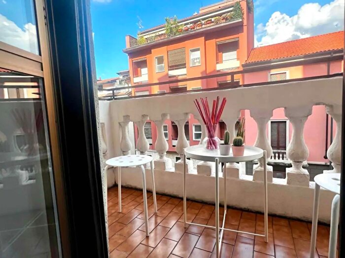 Appartamento monolocale in affitto in Via Marco Aurelio, Milano