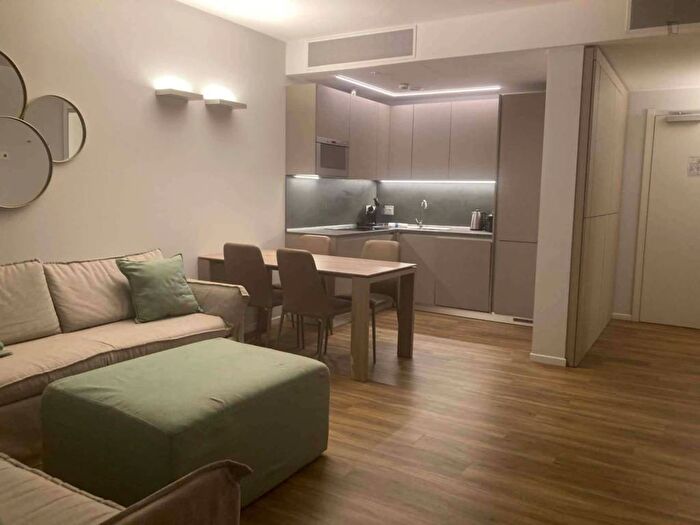 Appartamento bilocale in affitto in Via Gustavo Fara, Melchiorre Gioia, Milano