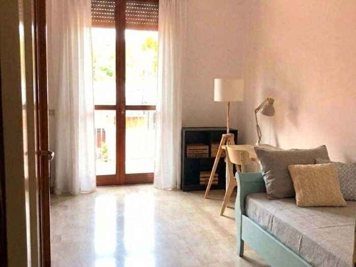 Appartamento trilocale in affitto in Via Fratelli Di Dio, Cascina Gatti, Sesto San Giovanni