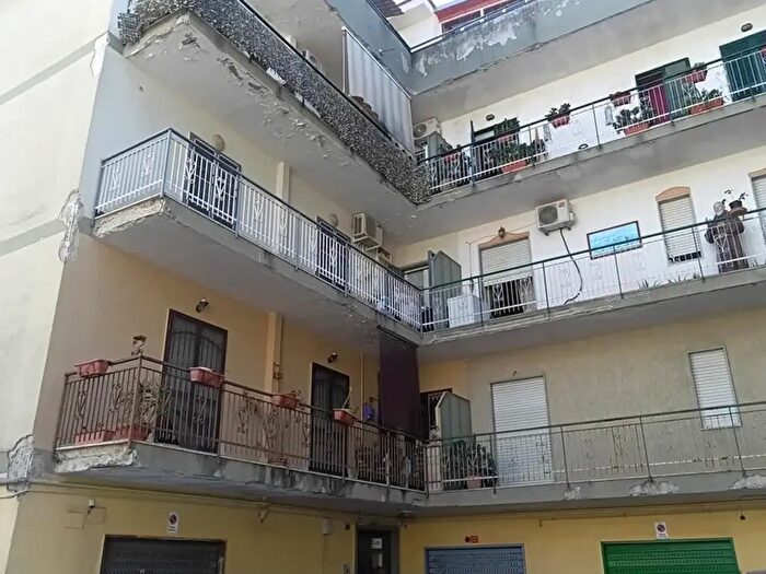 Appartamento quadrilocale in vendita in Via Salvator Rosa, Qualiano