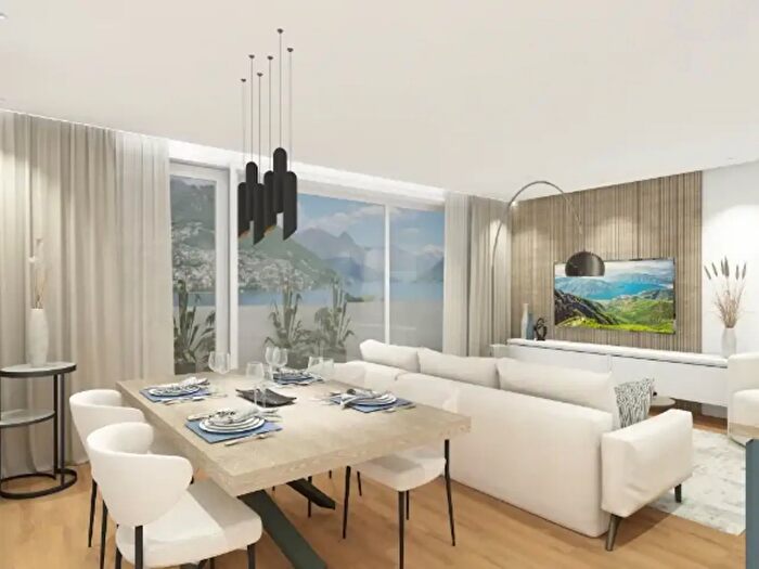 Appartamento trilocale in vendita in Via del Triumvirato, Bologna